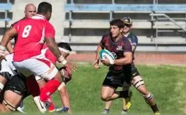 Pampas XV con equipo para jugar con Tonga A
