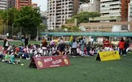 Toca la Plaza en Parque Chacabuco