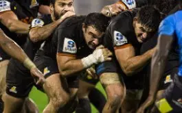 Triunfo en la vuelta del Super Rugby