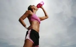 Factores Nutricionales Relacionados con Fatiga y Disminucion del Rendimiento