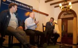 Graham Henry cautivo a los clubes de la URBA