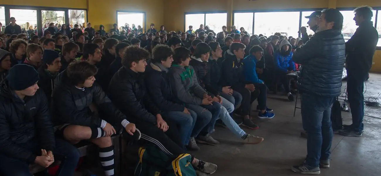 Charla de prevención de adicciones para padres y chicos