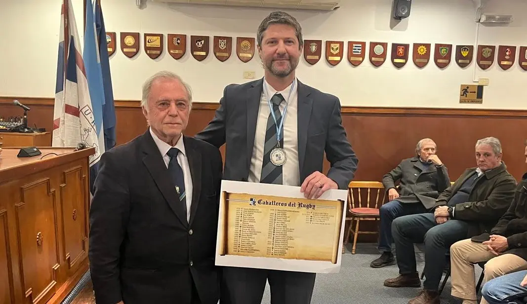 Se entregaron los premios de la AVR al “Caballero del Rugby” y la "Copa Espíritu del Rugby"