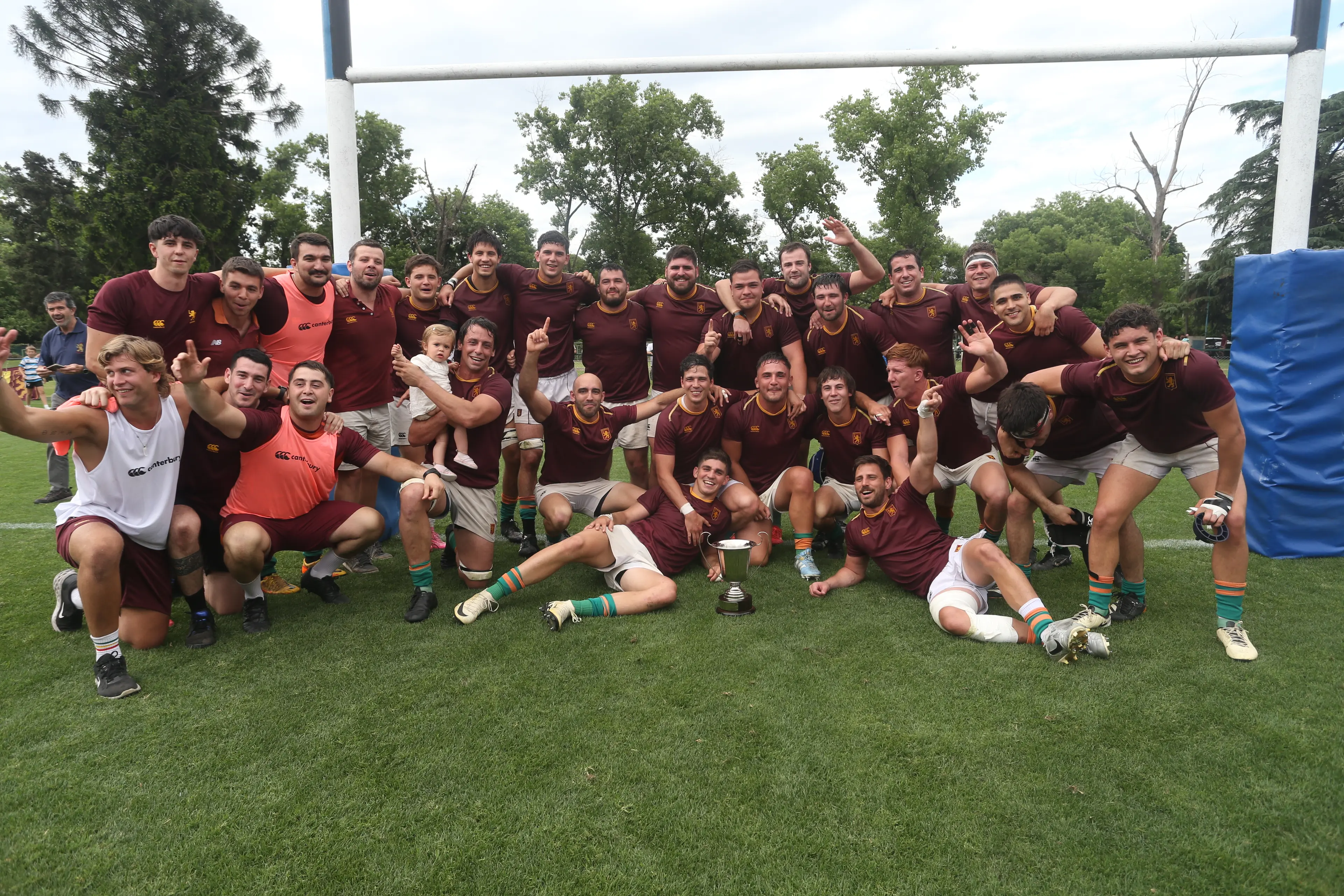 Campeones de Intermedias y Preintermedias de Top 12, M22 y resultados de semifinales de Primeras A, B, C, Segunda y Tercera